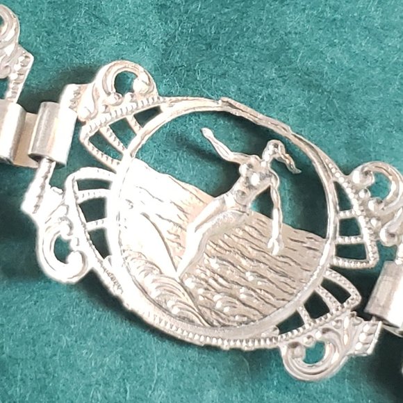 2/35$ Vintage '"made in germany" panel bracelet surfer girl - Picture 3 of 4